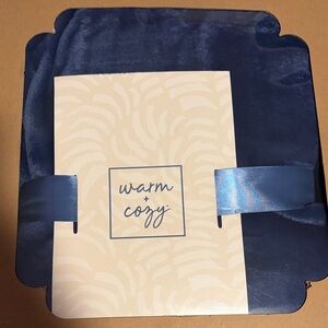 Warm + Cozy Blanket Gift Set - Navy Blue